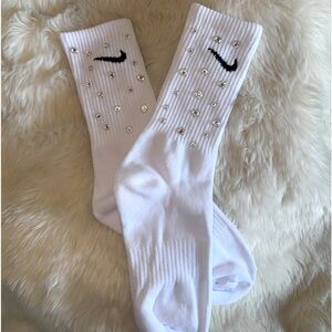 NIKE DRI-FIT CRYSTAL SOCKS💎